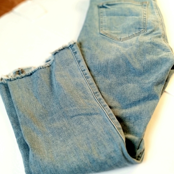 LOFT Slim Pockets Cropped Denim Blue Jeans / SIZE 28 - Picture 2 of 6